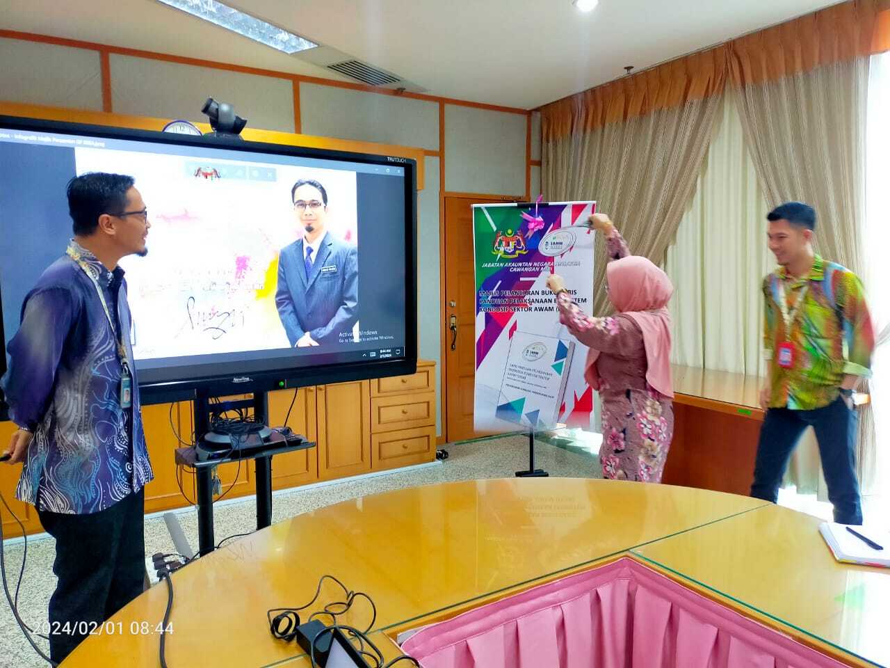 b5e98c-4d05-4804-954c-f0bcba78f5af - MOHAMAD SYUKRI BIN BOSRI ANM-MIRI